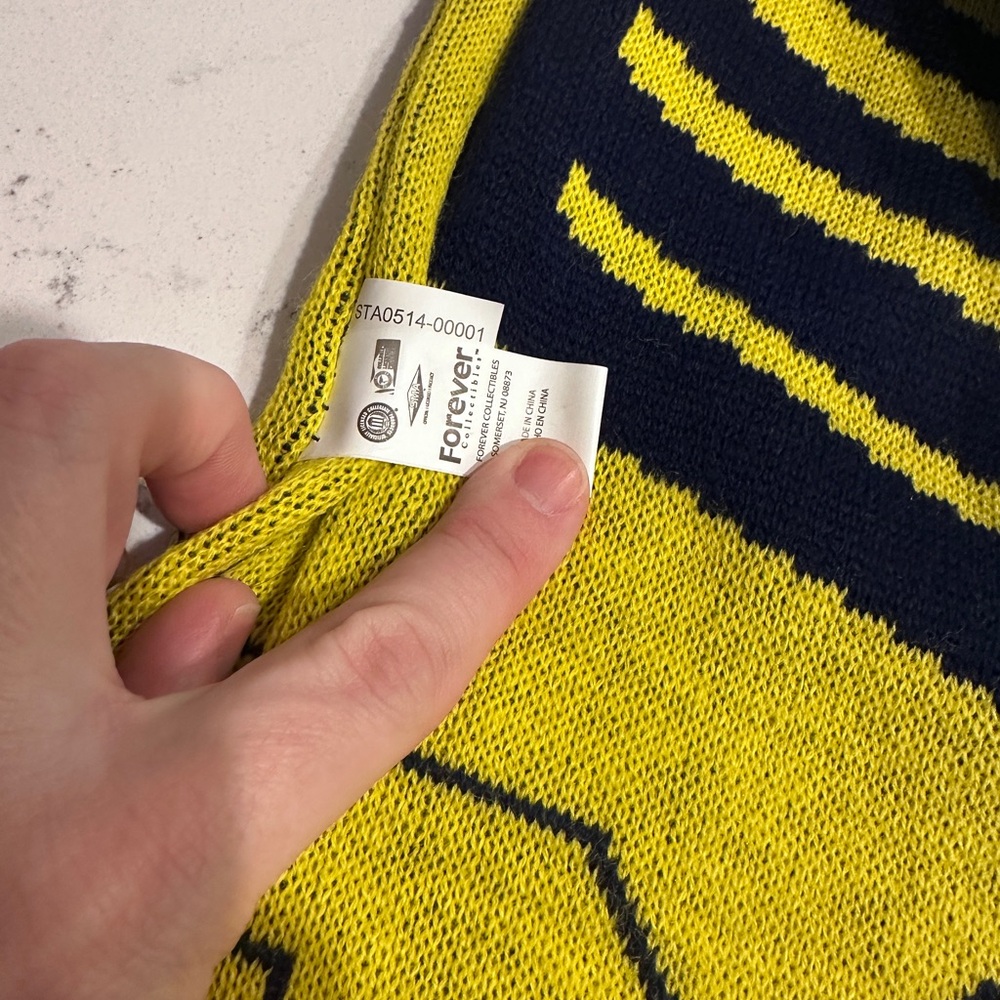 Forever Collectibles University of Michigan Knit Scarf - Picture 2 of 5